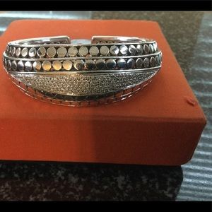💯 Authentic John Hardy Diamond Bracelet💯